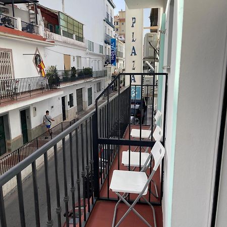 Hostal Santa Calma Marbella Exterior photo