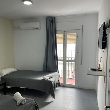 Hostal Santa Calma Marbella Exterior photo