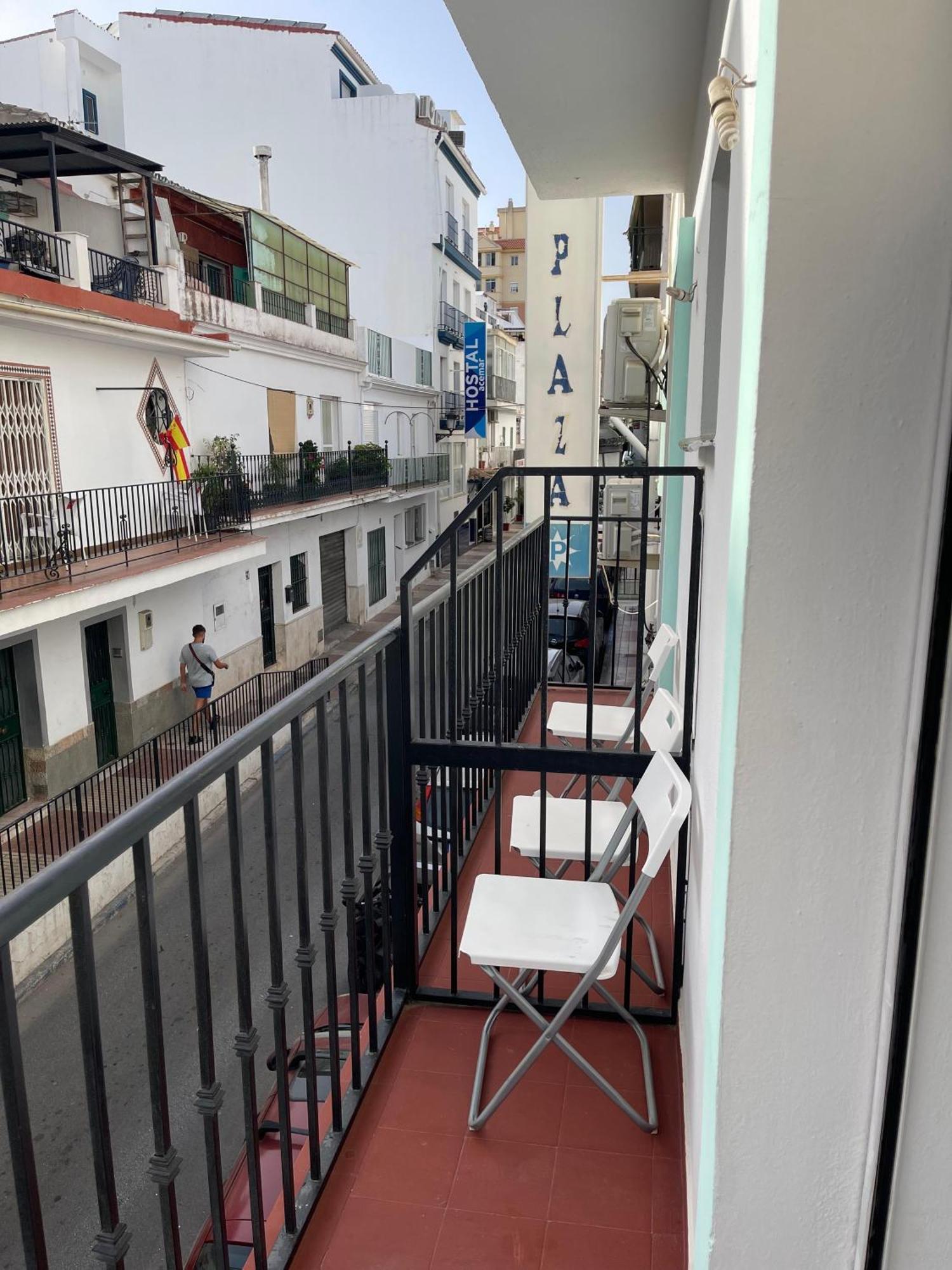 Hostal Santa Calma Marbella Exterior photo