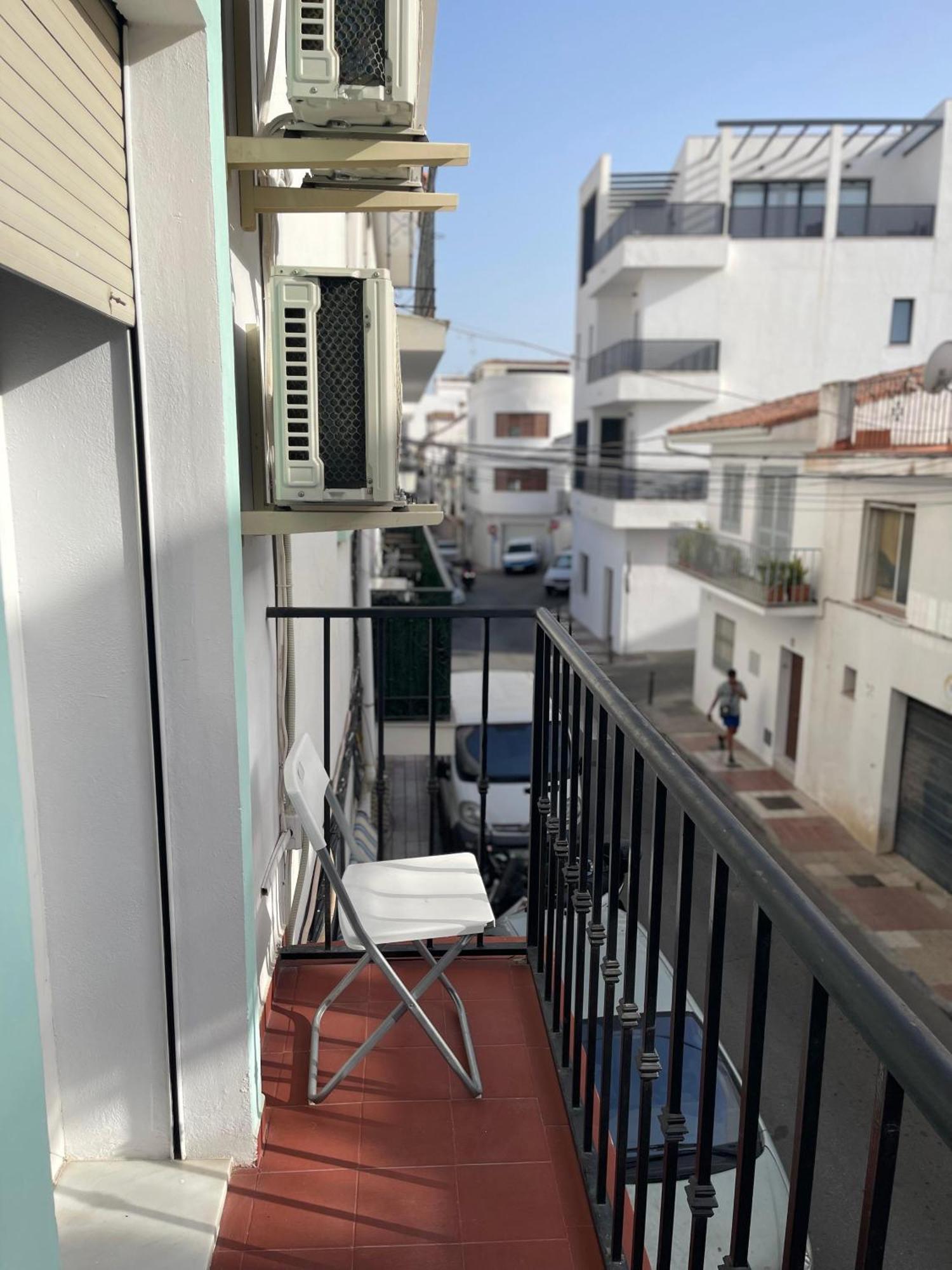 Hostal Santa Calma Marbella Exterior photo